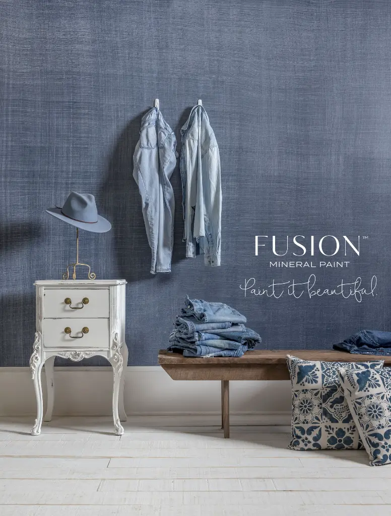 Fusion_Mineral_Paint_Midnight_blue_faux_denim_wall_0.webp