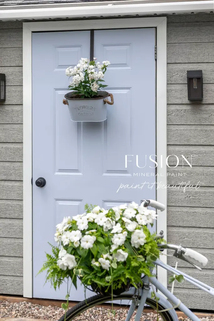 008-Fusion_Mineral_Paint_Mist_Shed_and_Vintage_Bike_Paint_V2__HR_210625_2084-Edit.webp