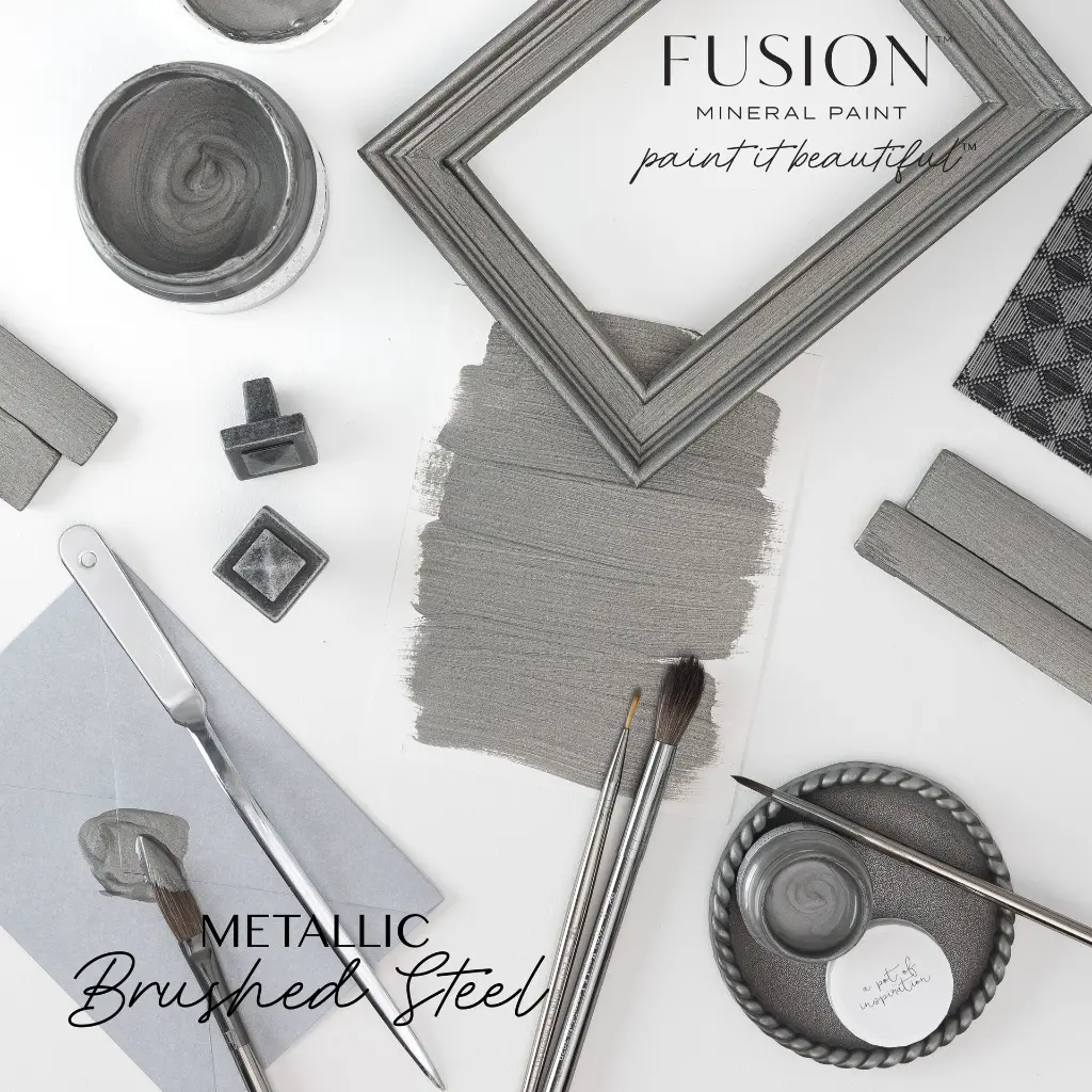 Metallics_Brushed_Silver_SQ_WR_220324_1019.webp
