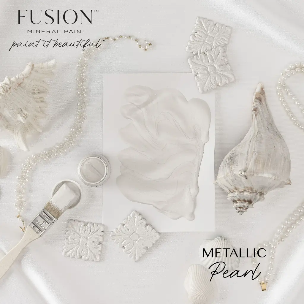 Metallics_Pearl_SQ_WR_220322_0995.webp