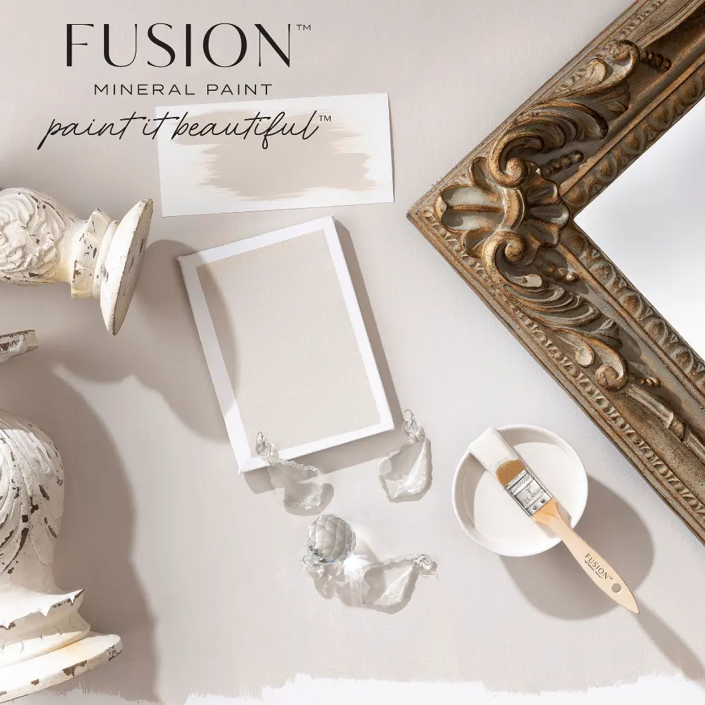 Fusion_Mineral_Paint_Chateau_Flatlay_Square_HR_210615_1758(1).webp